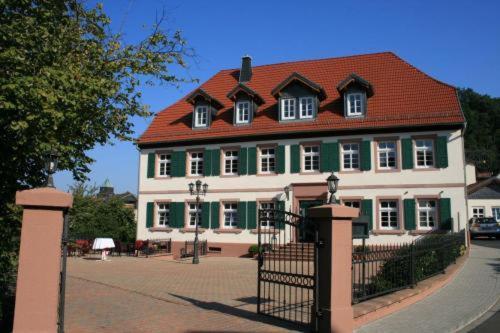 Hotel Restaurant Oelmuehle Landstuhl Exterior foto