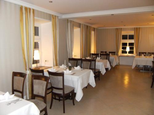 Hotel Restaurant Oelmuehle Landstuhl Exterior foto
